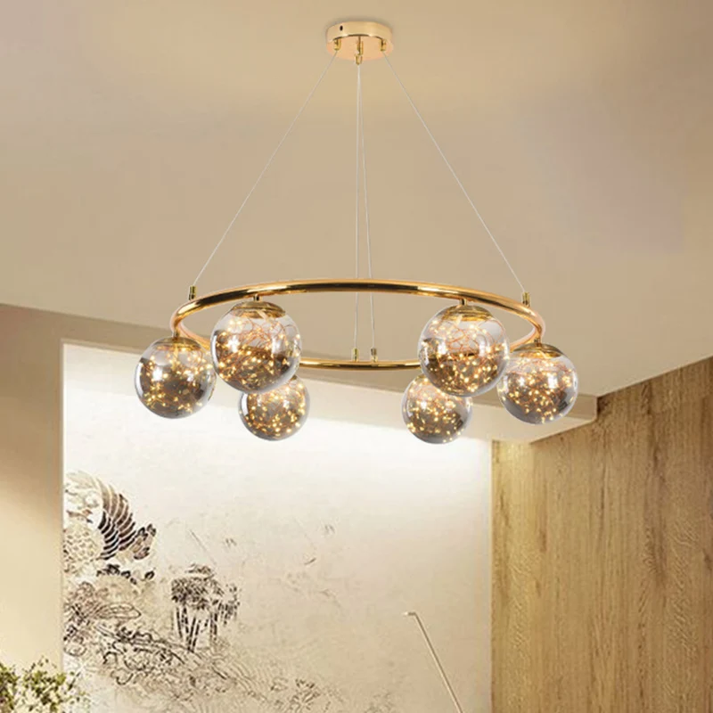 Rookgrijs glazen bol plafondkroonluchter modernistisch 6 koppen messing ring hangende verlichting met gloeiwormontwerp aan...