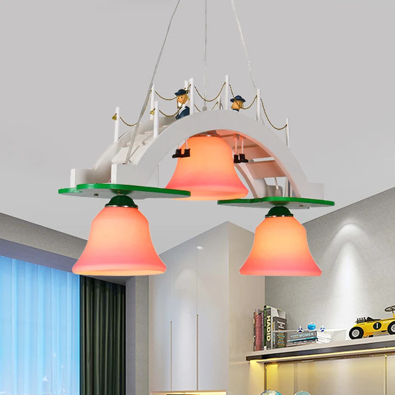 Roze glazen belkroonluchter voor kinderen, 3-lichts hanglamp met houten brugontwerp Clearhalo
