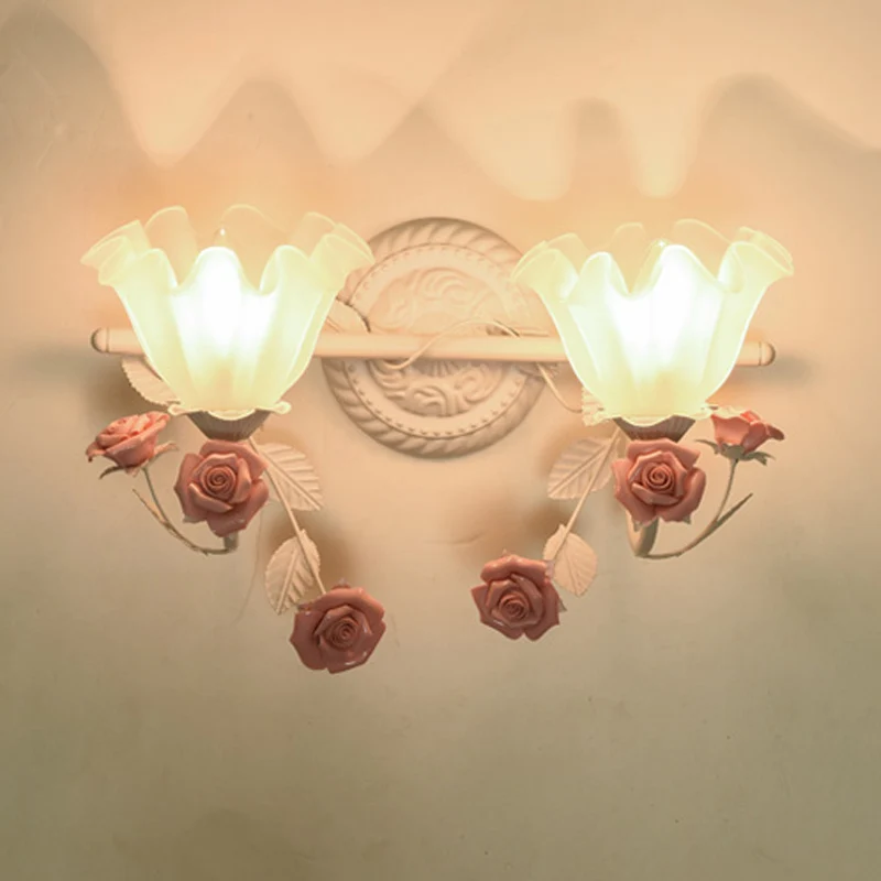 Ruffle badkamer wandmontage licht Amerikaanse bloem matglas 2/3-Head roze/blauwe ijdelheid schans Clearhalo