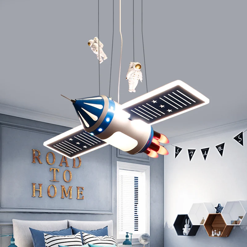 Ruimteschip kroonluchter lichtpunt cartoon metaal 4 lampen rood/blauw hangende hanglamp voor kinderkamer Clearhalo