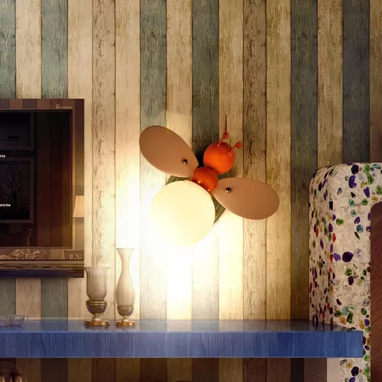 Rustieke stijl Bee Sconce Light Single Bulb metalen wandlamp voor kleuterschool kinderslaapkamer Clearhalo
