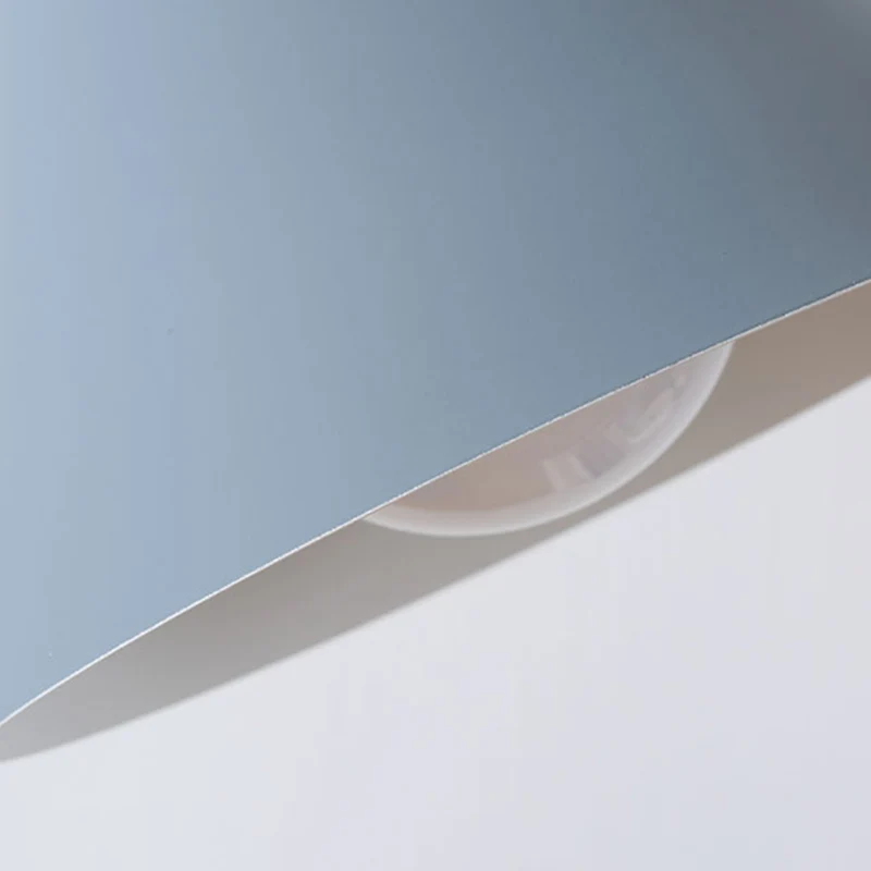 Scandinavische stijl kegelvormige bureaulamp met stekkersnoer Metalen 1-kops bureaulamp voor slaapzaal Clearhalo