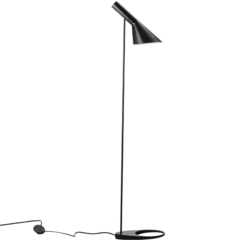Scandinavische trechtervormige vloerlamp, 1 lamp, metaal, draaibaar, staand licht voor de woonkamer Clearhalo