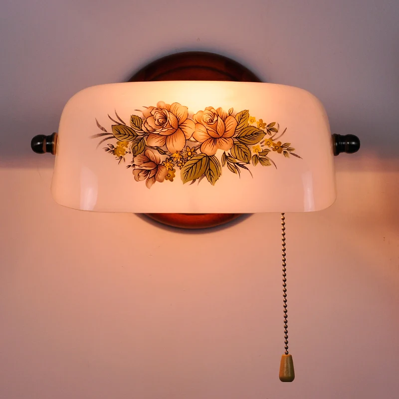 Schaduwrijke wandlamp met 1 kop, bloemenpatroon, Amerikaanse tuin, wandlamp van wit glas met trekketting Clearhalo