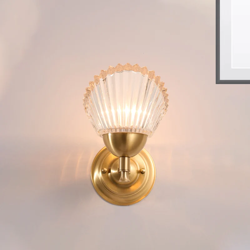 Schelpvormige wandlamp aan het bed, matglas, 1-lichts wandlamp eigentijdse stijl met gouden afwerking Clearhalo