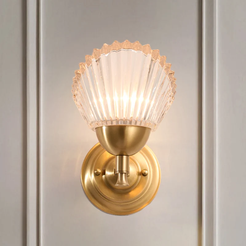 Schelpvormige wandlamp aan het bed, matglas, 1-lichts wandlamp eigentijdse stijl met gouden afwerking Clearhalo