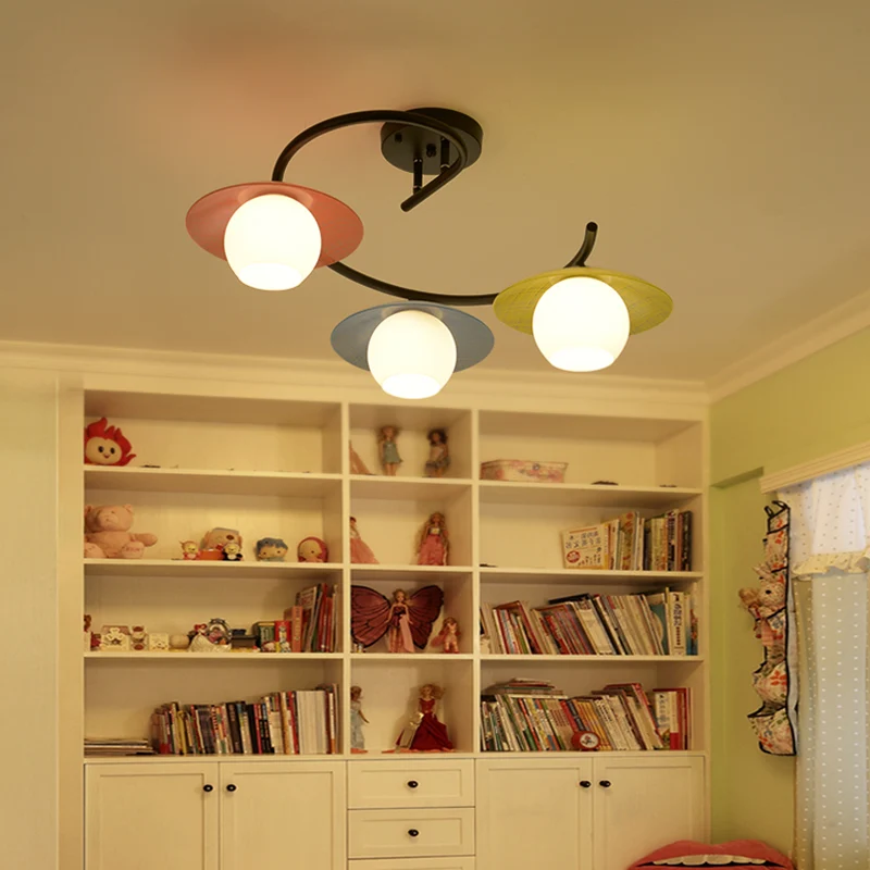 Schotel semi-inbouwlamp modernistisch rood-geel-blauw glas 3 koppen zwarte spiraalvormige inbouwlamp met globale kap Clear...