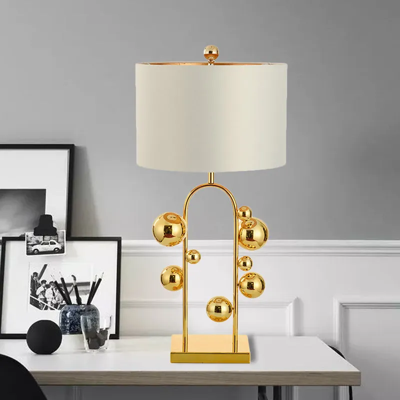 Sphere Task Light Traditioneel Metaal 1 Lamp Gouden Leeslamp met Wit/Zwarte Drum Stoffen Kap Clearhalo