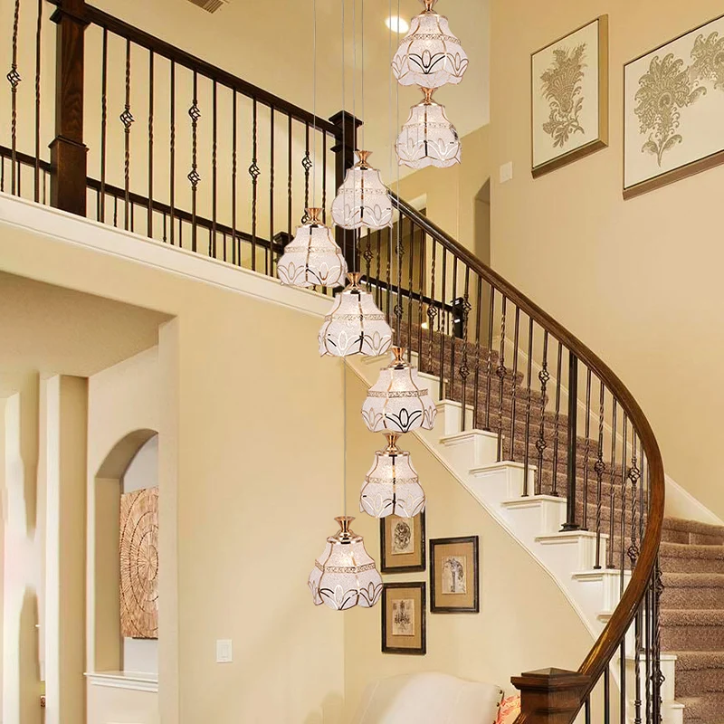 Spiraalvormige hanglamp van wit glas, moderne 8-lichts trap-multilamphanger met bloemenkap Clearhalo