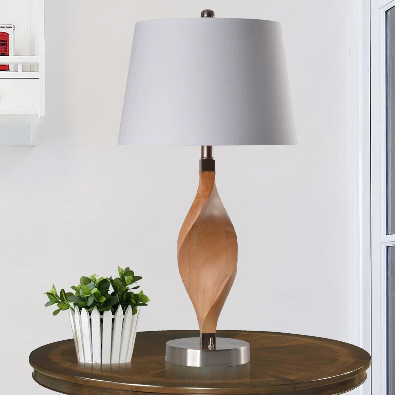 Spiraalvormige houten paneeltafelverlichting Modernisme 1-lamps beige nachtlamp met witte stoffen kap Clearhalo