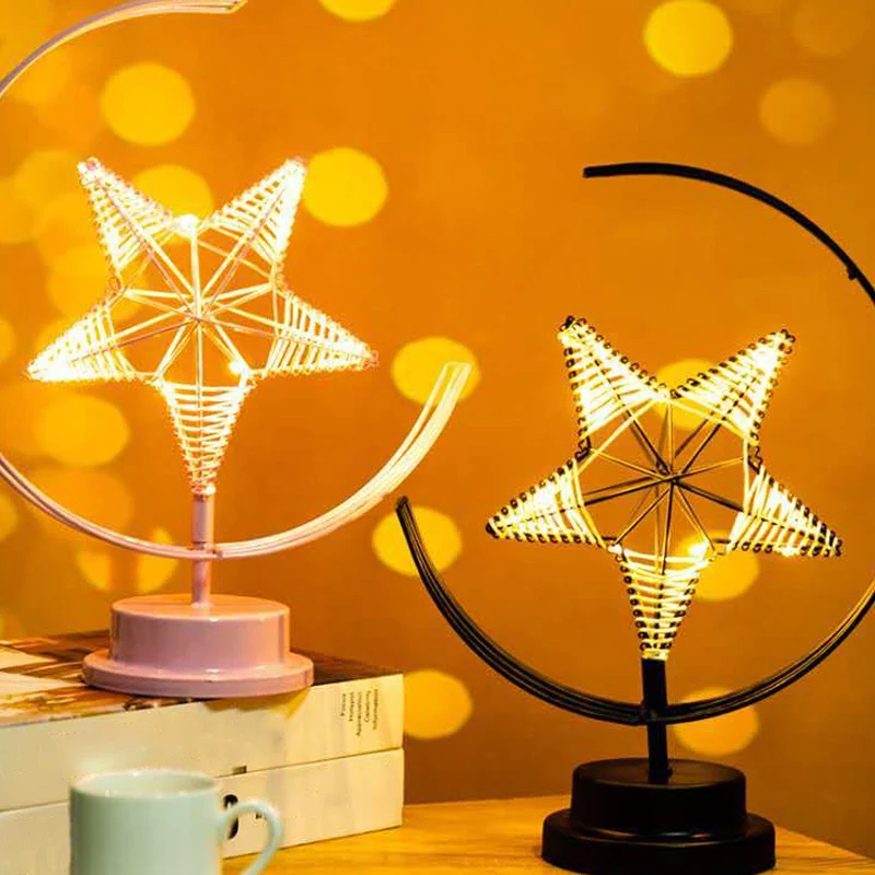 Ster en Maan Metallic Batterij Tafelverlichting Art Decor Zwarte LED Nachtkastje Lamp voor Slaapkamer Clearhalo