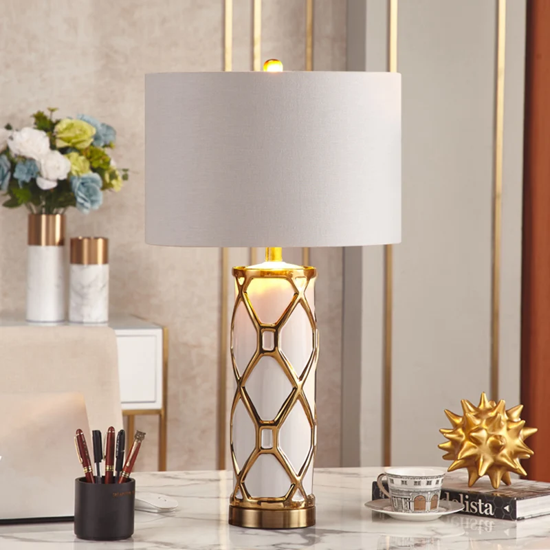 13 "/15" W Stoffen Cilinder Nachttafellamp Postmodern 1 Licht Wit/Zwart Metalen Nachtkastje licht voor Slaapkamer Clearhalo
