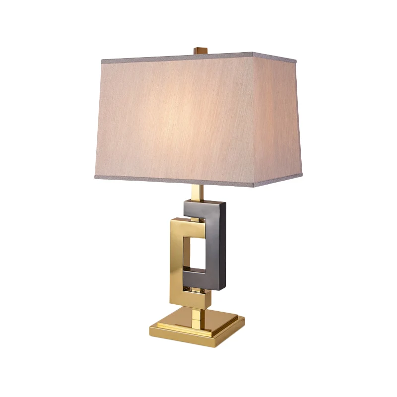 Stoffen trapezium Taakverlichting Modernisme 1 lamp Kleine bureaulamp zwart en goud Clearhalo