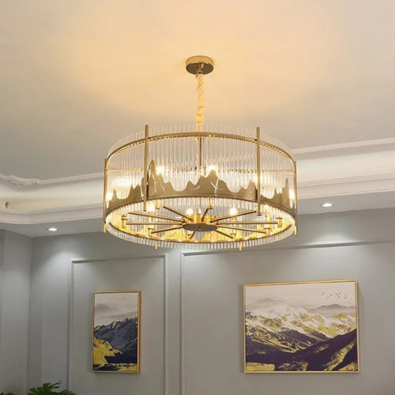 Strip kristallen gouden plafondkroonluchter trommelvorm 8-lichts modernistische hangende hanger met bergpatroon Clearhalo