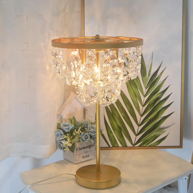 Tafellamp van gefacetteerd glas, minimalistisch goud, woonkamernachtkastje met ketting, 1 lamp Clearhalo