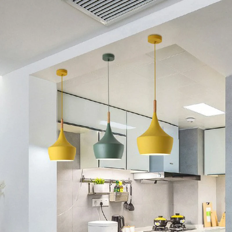 Taps toelopende kap hanglamp Macaron aluminium 1-lamps nachtkastlamp met houten blad Clearhalo