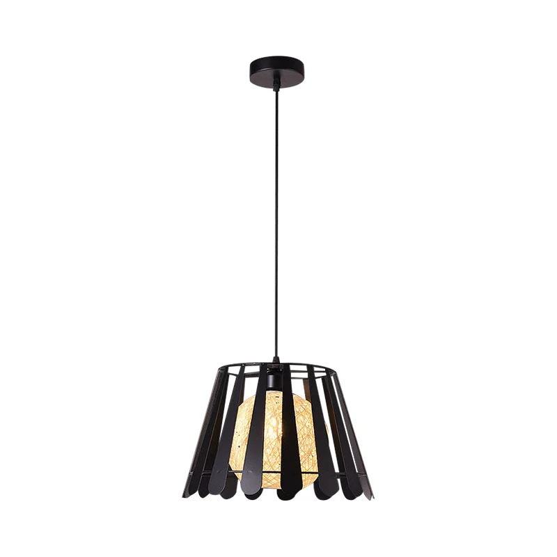 Taps toelopende keukenhanglamp industrieel metaal 1-lichts wit/zwarte hanglamp met rotan kap Clearhalo