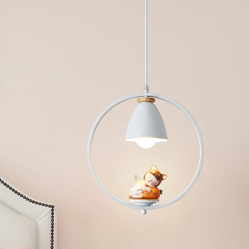 Taps toelopende lampenkap, metallic hanglamp, witte hanglamp voor kinderen, enkele structuur, met halo-ring en harsbeeldje...