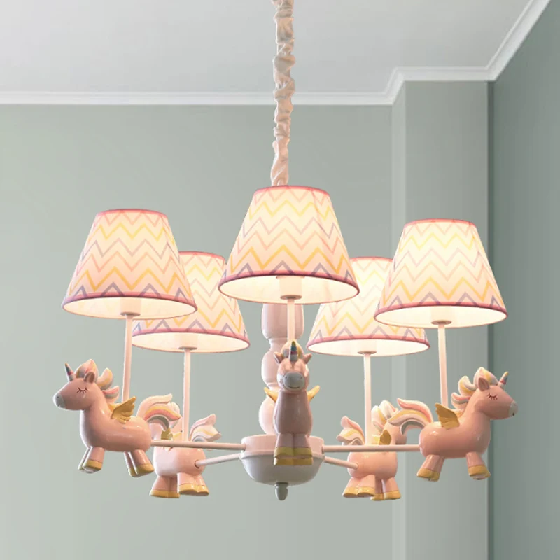 Taps toelopende schaduw kroonluchter Kid stof 5 lampen roze hanglamp met eenhoornbeeldje Clearhalo