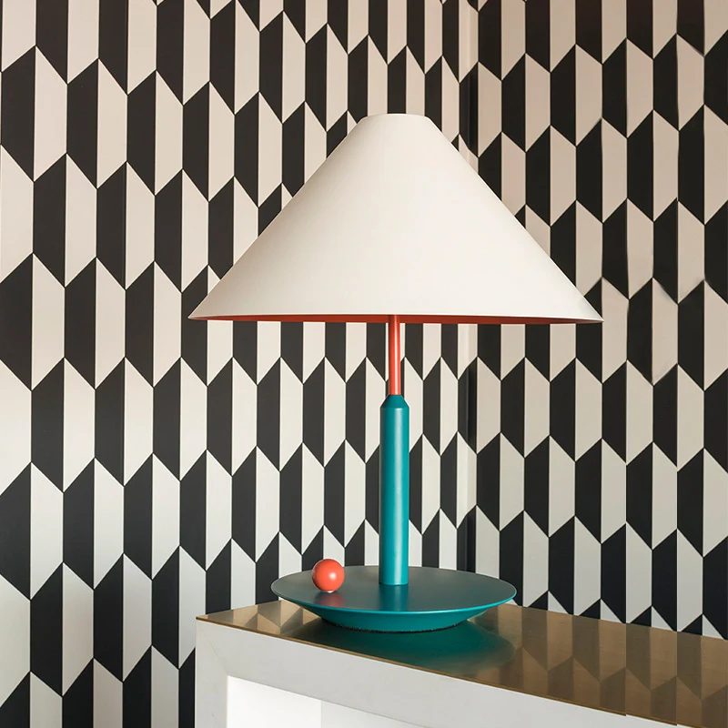 Taps toelopende taaklamp, moderne stof, 1 kops witte bureaulamp met ronde groene metalen voet Clearhalo