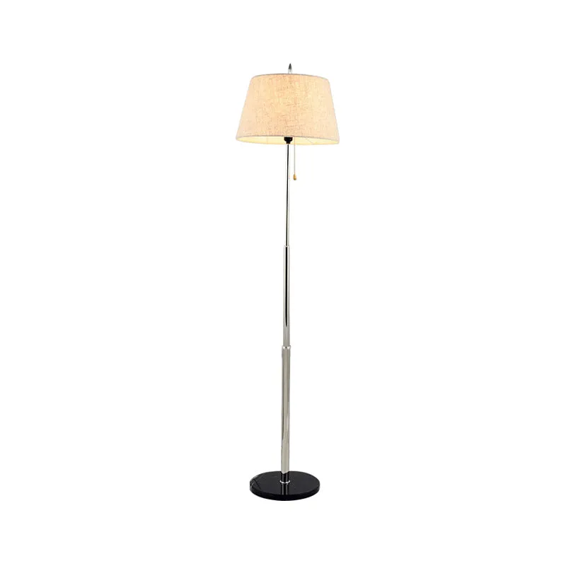 Taps toelopende vloerstaande lamp modernisme stof 1 licht leesbare vloerlamp beige met voet Clearhalo