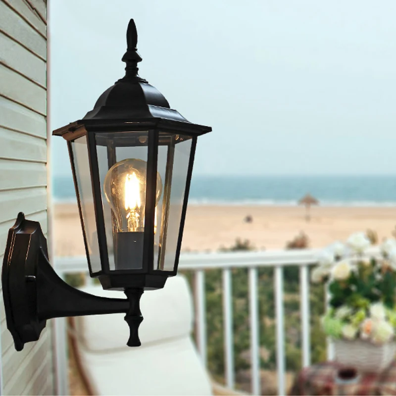 Taps toelopende wandlamp van helder glas Traditionele enkele buitenwandlamp Clearhalo