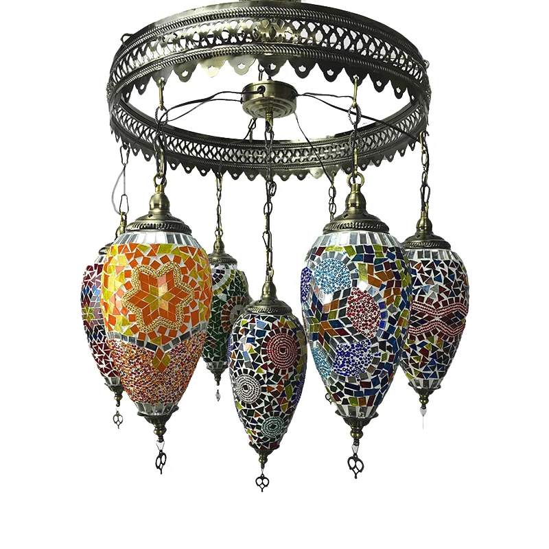 Traditionele 7-kops kroonluchterlamp bronzen druppelvormige hanglamp met kleurrijke glazen kap voor koffiehuis Clearhalo