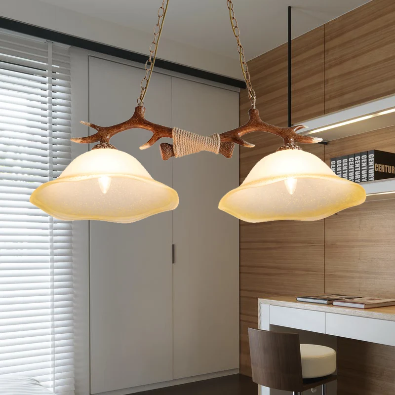 Traditionele belhangende hanglamp met 2 lampen van glaseiland bruin voor de slaapkamer Clearhalo