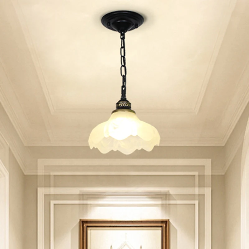 Traditionele Bell Shade-plafondlamp met één lamp en hangende hanglamp van wit vorstglas Clearhalo