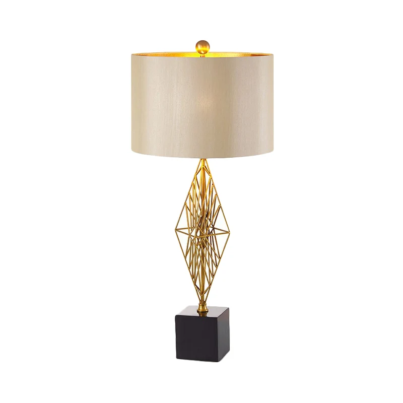 Traditionele drumstudielamp 1 lichte stoffen taakverlichting goud voor slaapkamer met geometrische basis Clearhalo