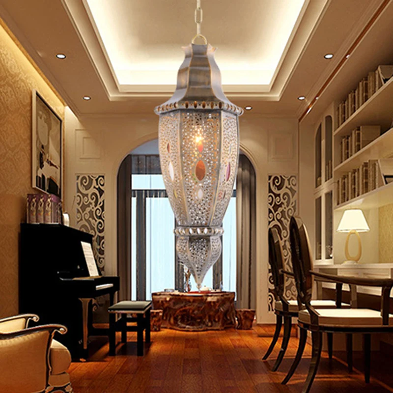 Traditionele druppelvormige plafondlamp van metaal met 1 lamp en hanglamp messing Clearhalo