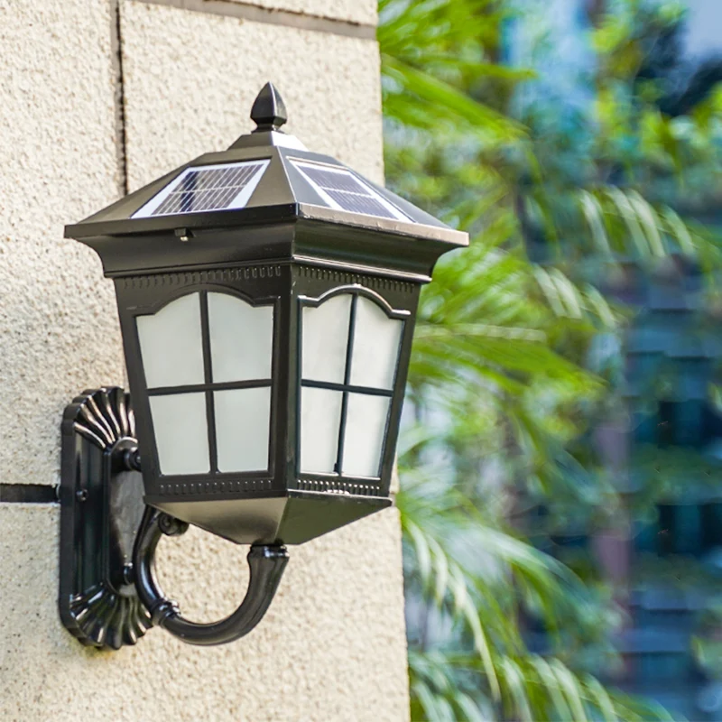 Traditionele LED-wandmontage met taps toelopende vorm, acryl zonne-wandlamp voor buiten Clearhalo