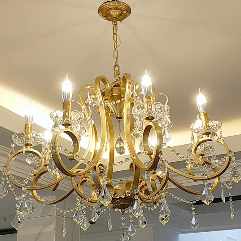 Traditionele metalen hanglamp met zwevende armkroonluchter en kristallen accent goud Clearhalo