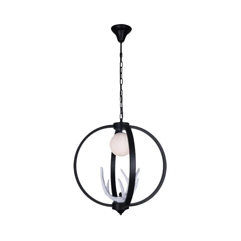 Traditionele Orb-hanglamp, metalen kroonluchter met enkele lamp en witte glazen kap zwart Clearhalo