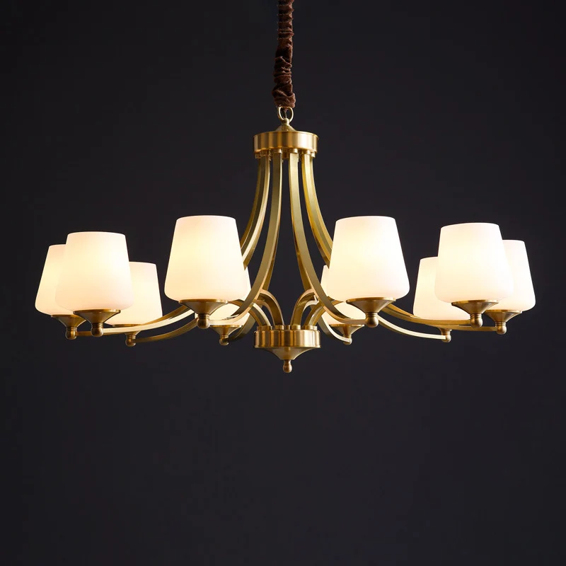 Traditionele taps toelopende hangende plafondlamp van opaline glazen kroonluchterverlichting messing Clearhalo