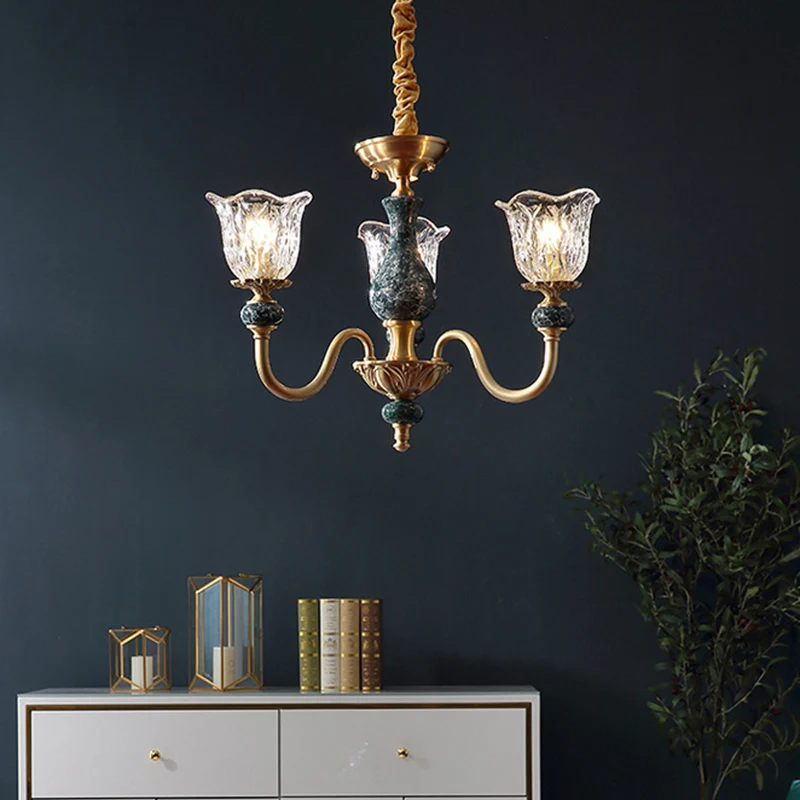 Traditionele uitlopende plafondverlichting Gesneden glazen kroonluchterlamp met rucherand messing Clearhalo