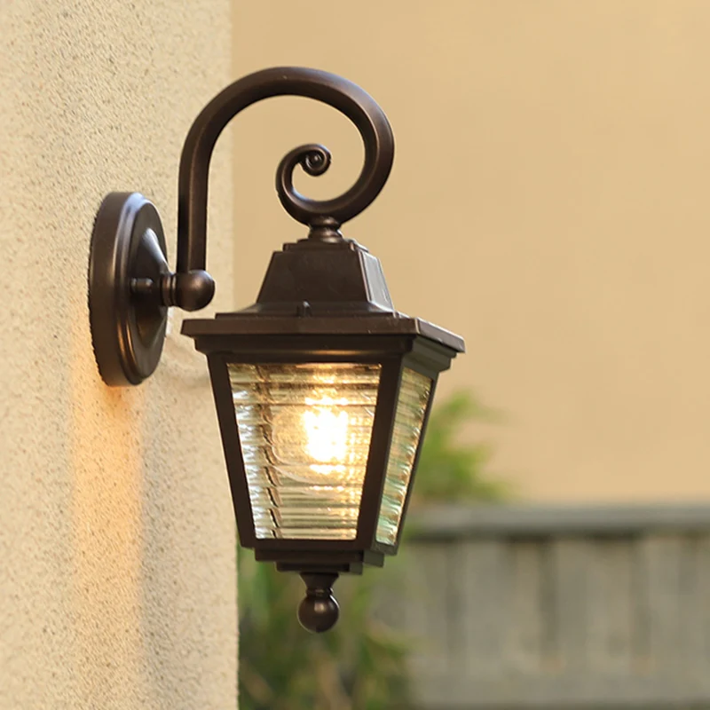 Trapeziumvormige geribbelde glazen lantaarn schans Minimalistische wandlamp met enkele poort zwart Clearhalo