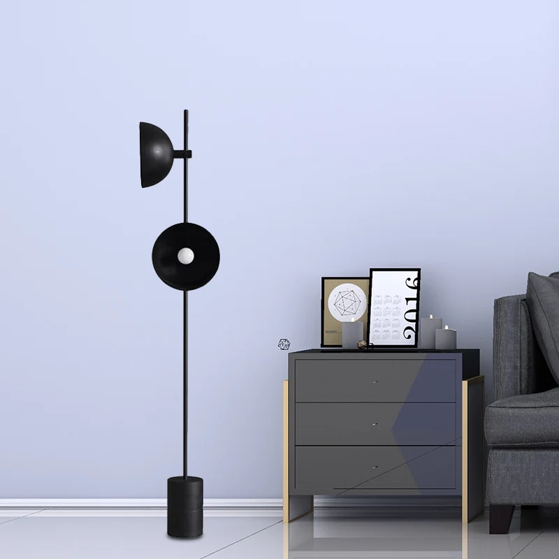 Trompetachtige vloerlamp moderne metalen 2-kops staande lamp voor de woonkamer zwart Clearhalo