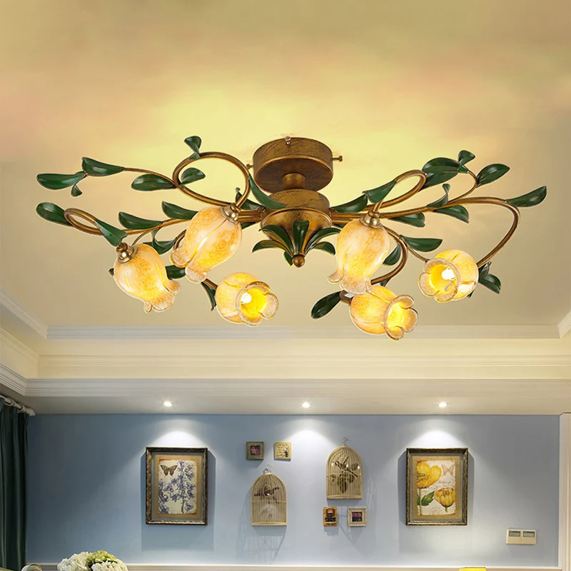 Tulp wit/geel glazen semi-inbouwlamp Traditionele 6-lichts eetkamer plafondgemonteerde kroonluchter messing Clearhalo