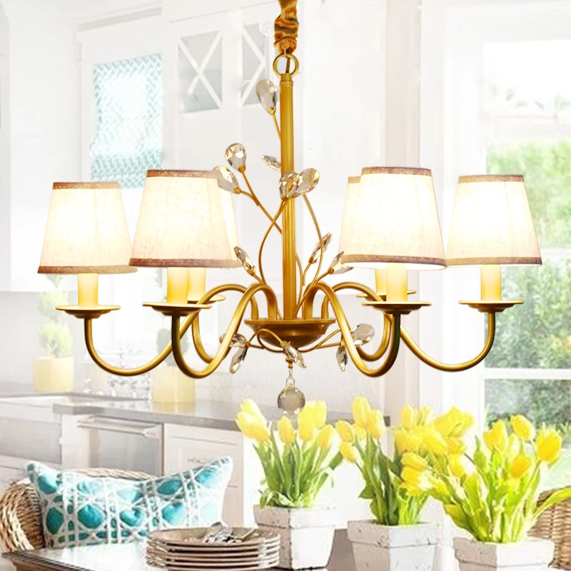 Uitlopende hangende kroonluchter, hedendaagse stof, schaduwrijk 6/8 lichts, messing plafondlamp met kristallen accenten Cl...