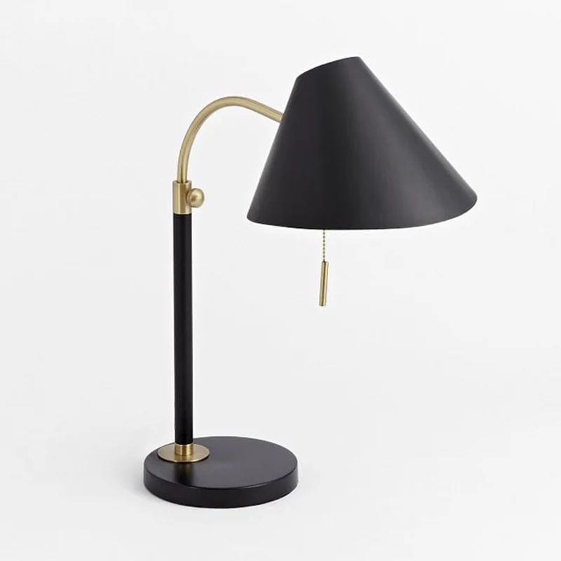 Uitlopende ijzeren tafelverlichting Eenvoudig 1-lamps leeslamp met zwarte afwerking en trekketting voor studeerkamer Clear...
