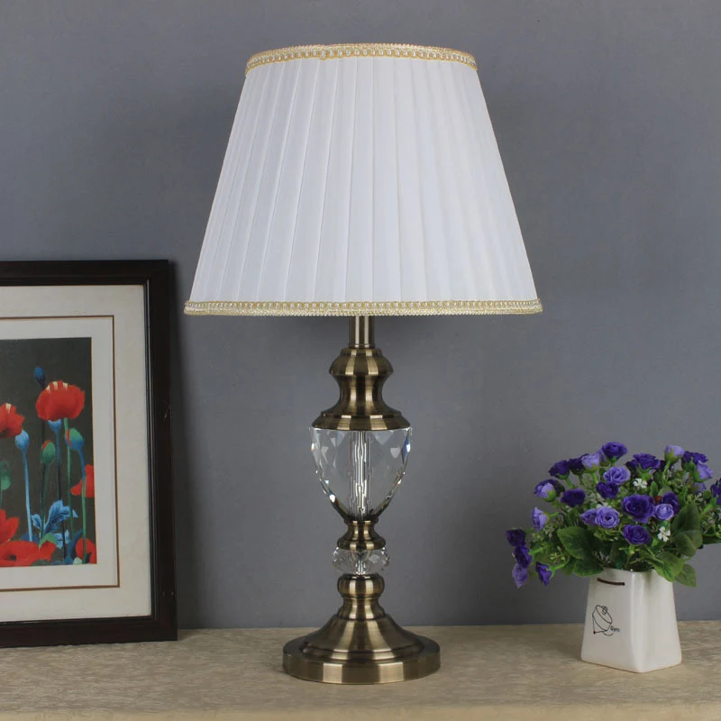 Uitlopende kristallen tafellamp moderne stof 1 lamp kleine bureaulamp wit voor woonkamer Clearhalo