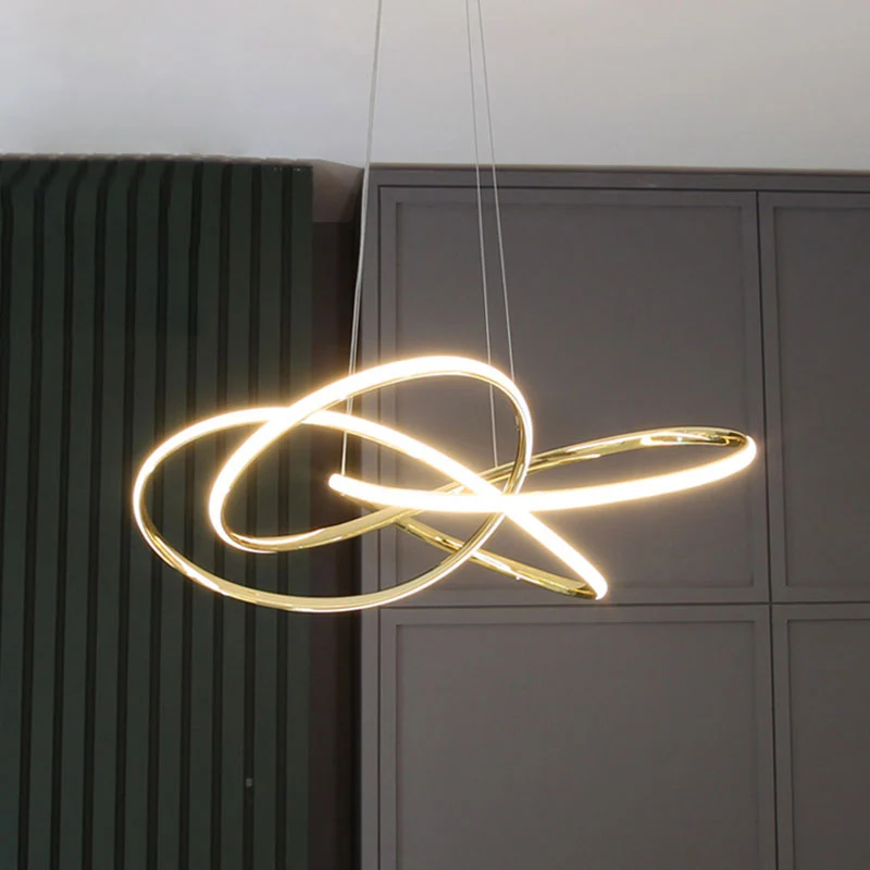 Vergulde cirkelvormige hangende kroonluchter Minimalistische metalen LED-hanglamp voor restaurant Clearhalo