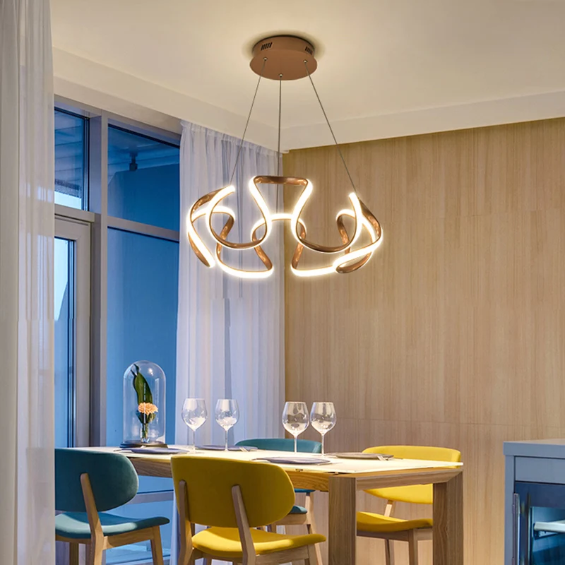 Vergulde curven LED-hanglamp Eenvoud Acryl kroonluchterlicht voor eetkamer Clearhalo