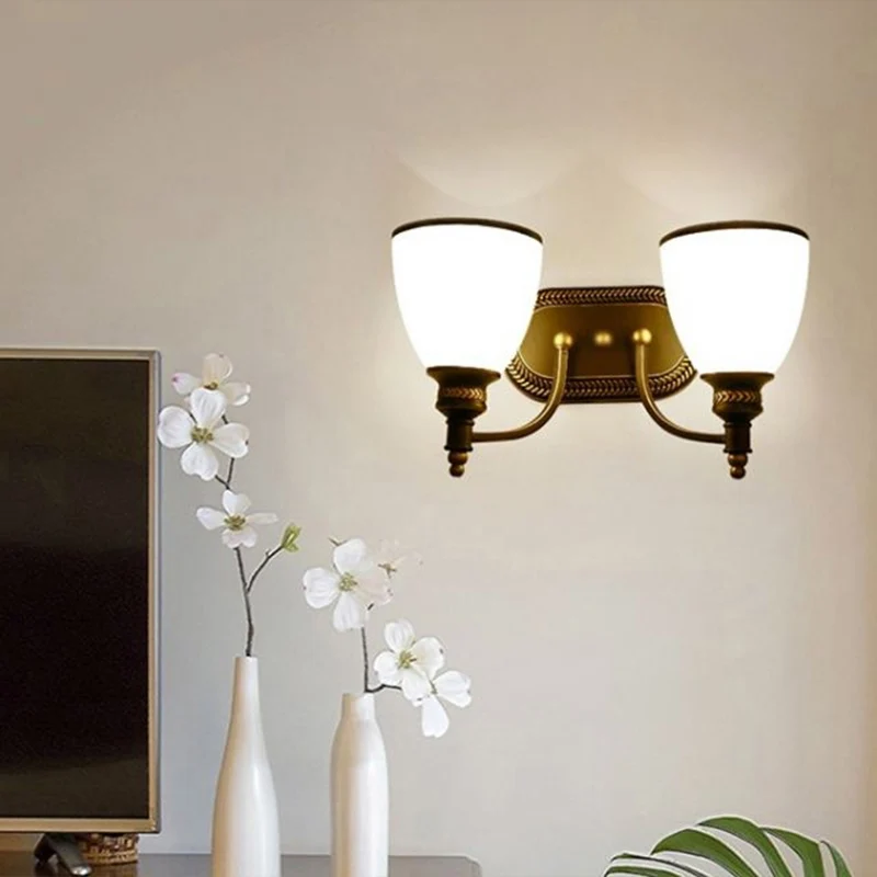 Vintage klokvormige wandlamp 2 koppen opaline glazen schansverlichting bruin voor gang Clearhalo