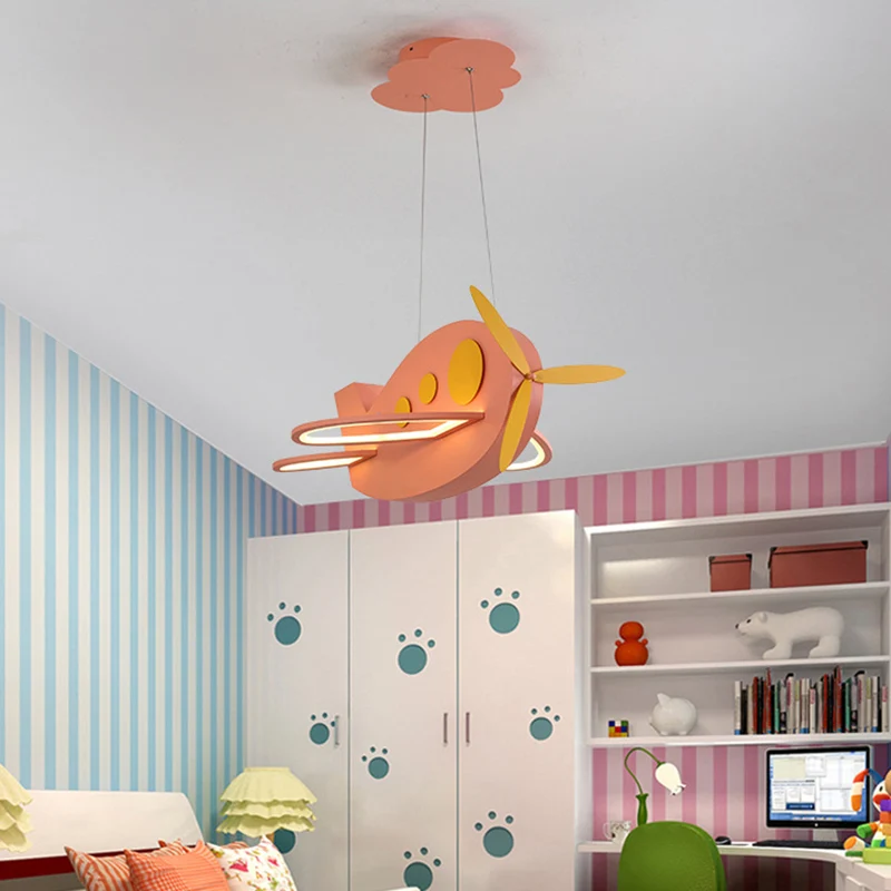 Vliegtuigvormige babykamerkroonluchter Metallic LED Cartoon plafondhanglamp Clearhalo