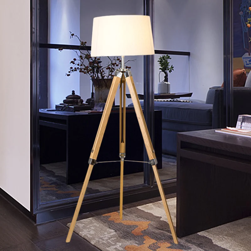 Vloerleeslamp met stoffen vat, eenvoud, enkele kop, hout/verouderd hout, staande lamp met drie poten Clearhalo
