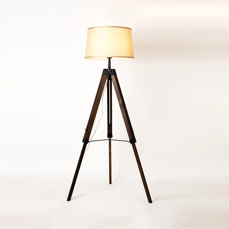 Vloerleeslamp met stoffen vat, eenvoud, enkele kop, hout/verouderd hout, staande lamp met drie poten Clearhalo