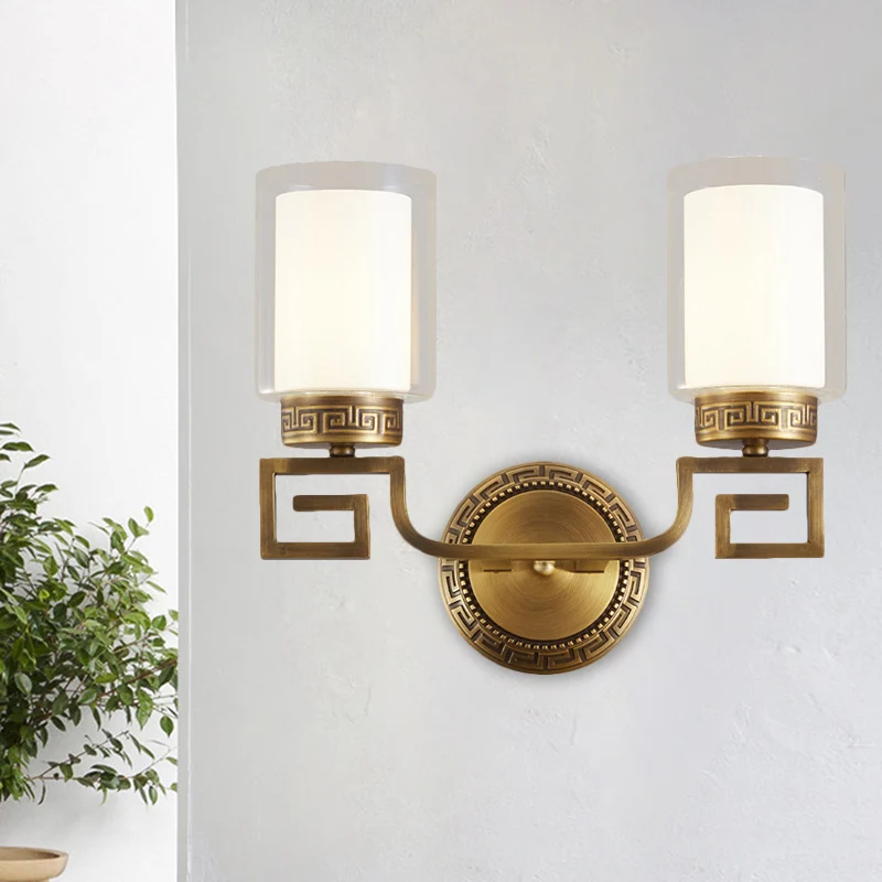 Wandkandelaar met 2 lampen, traditionele dubbele cilinder, helder en wit glas, wandmontageverlichting messing Clearhalo