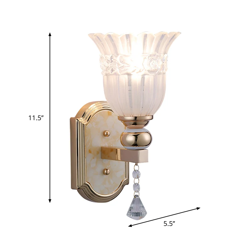 Wandkandelaar van mat glas met bloemen landelijke stijl, 1 lamp, gouden afwerking, wandverlichtingsarmatuur voor de gang C...